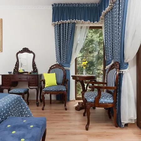 Palace - Luxury Rooms *