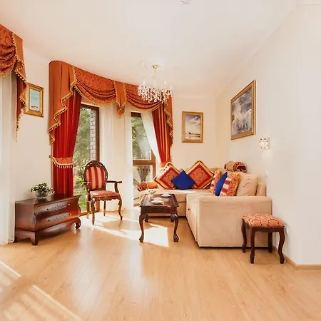 Palace - Luxury Rooms