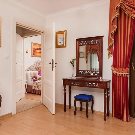 Palace - Luxury Rooms Pobierowo